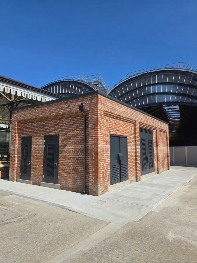 Steel and glazed security enclosure installed at York Gateway Station