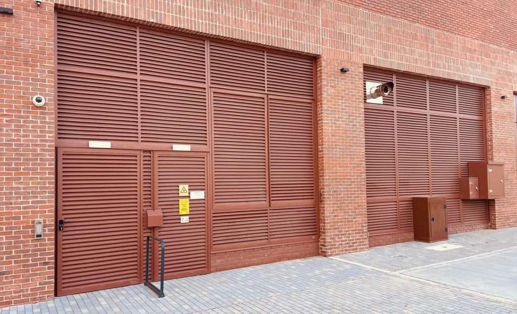 Steel louvre facade for an electrical substation building